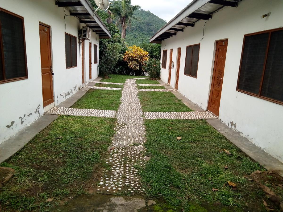 Aylos Bay Hotel Akosombo Eksteriør billede