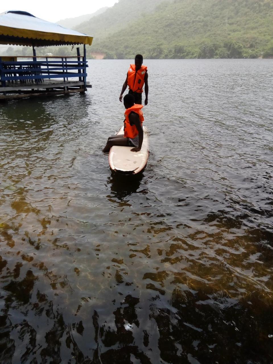 Aylos Bay Hotel Akosombo Eksteriør billede